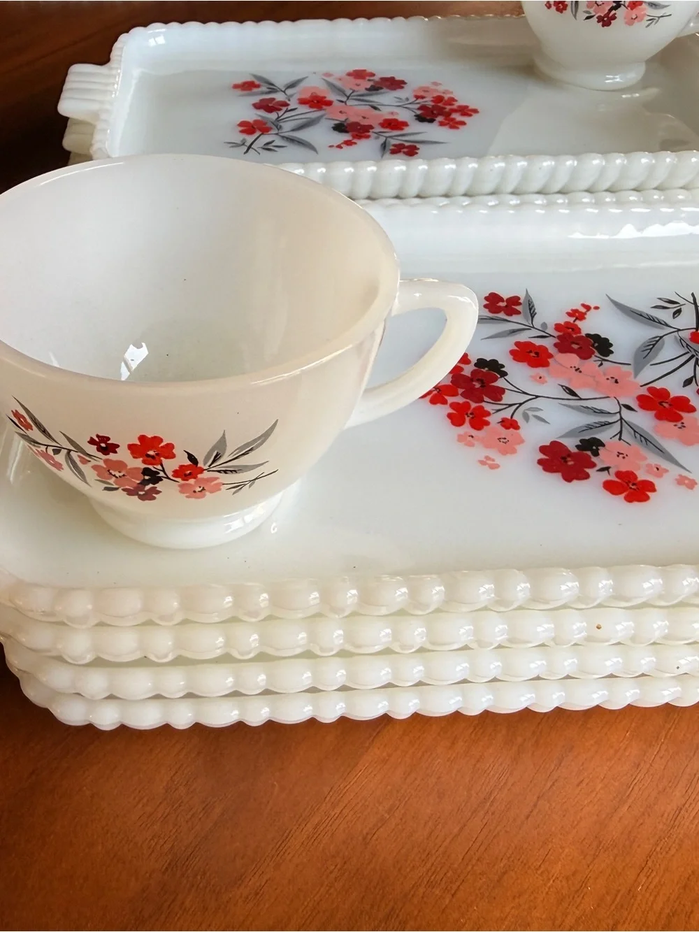 Anchor Hocking White Milk Glass Snack Trays and Cups with Red Floral Pattern